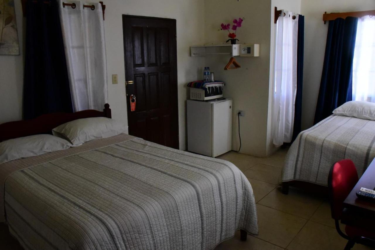 Bella Sombra Guest House Downtown Belize City Exterior foto